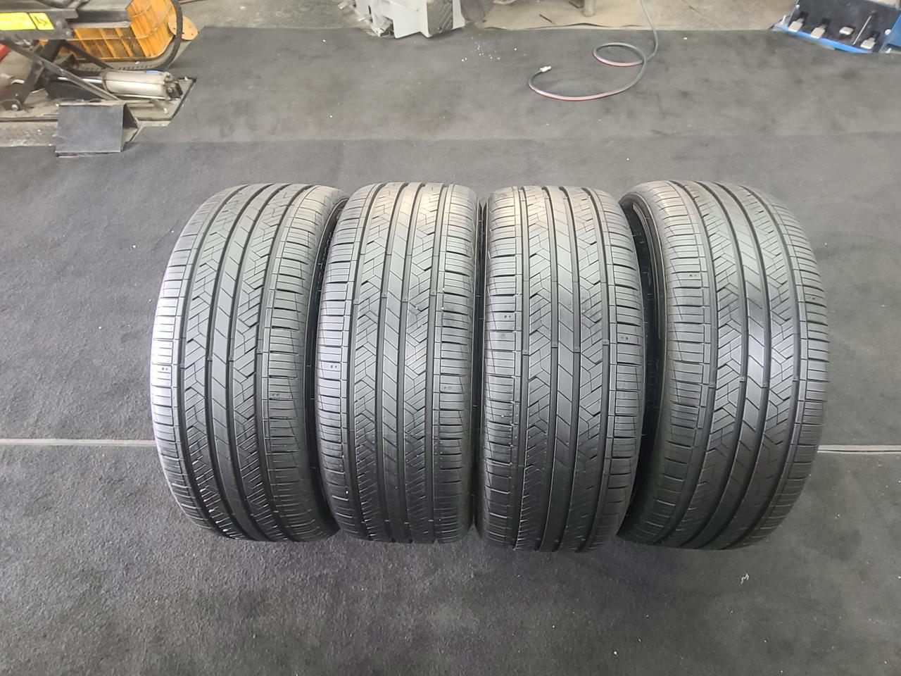 235 45 18 한국타이어 키너지EX 임판중고타이어판매