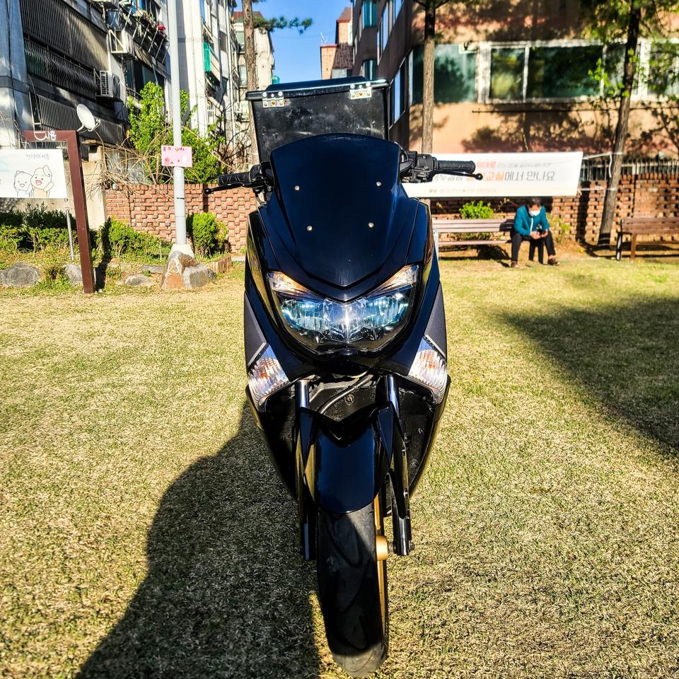 야마하 nmax125 2017년식 저렴하게 판매합니다.