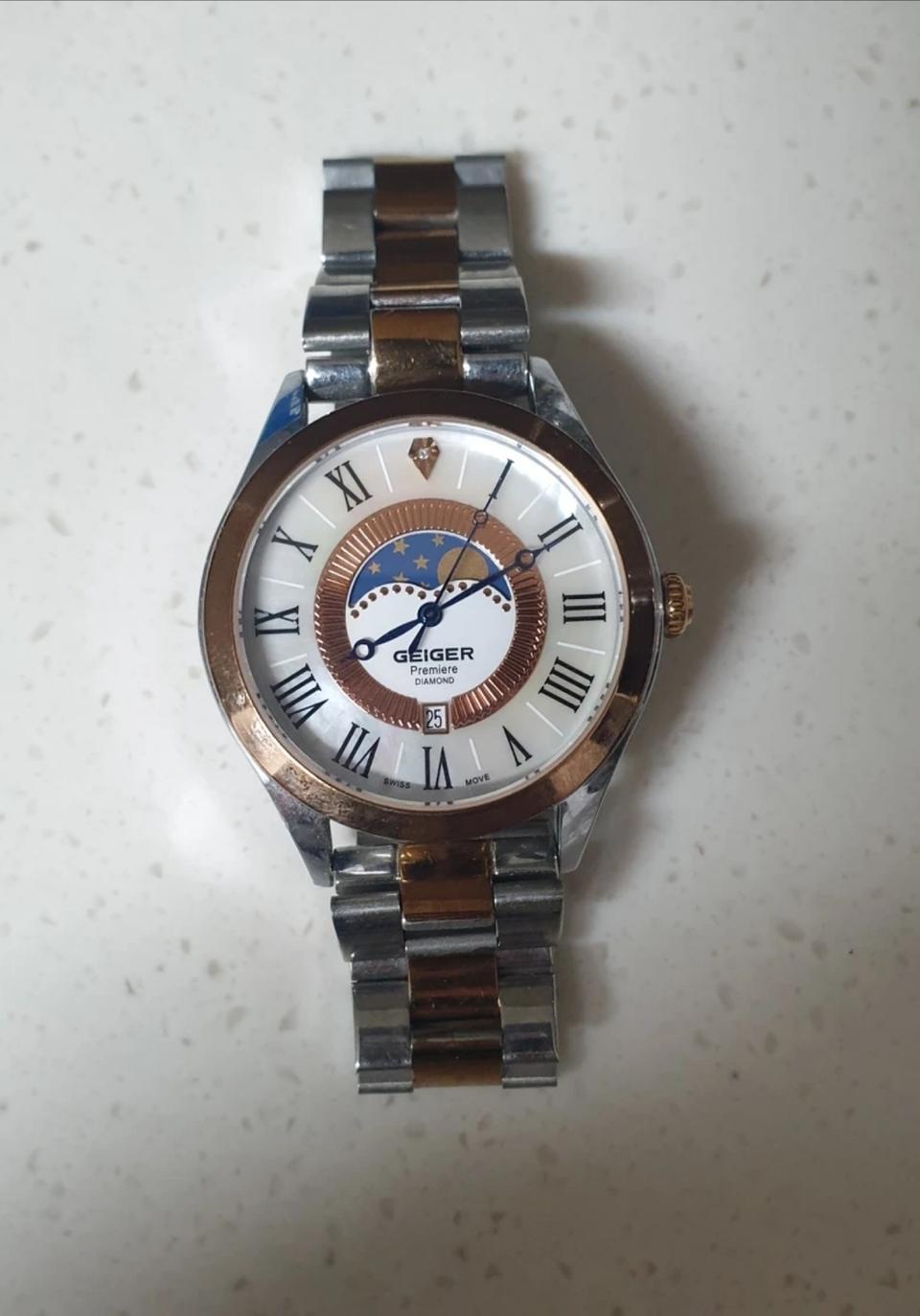 가이거 시계 거의 새거