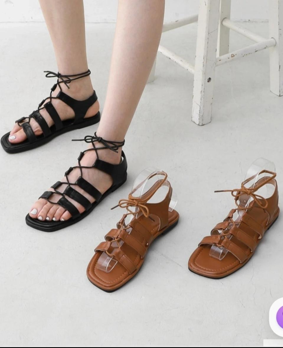 글래디 크로싱 프리스트립 플랫샌들 225 230 235