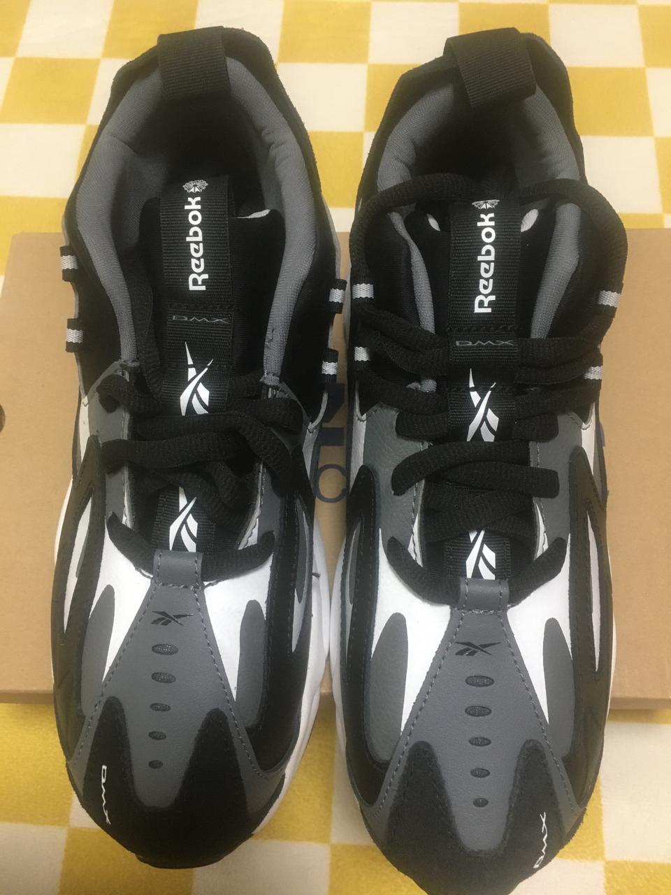 리복 새상품 런닝화 팝니다