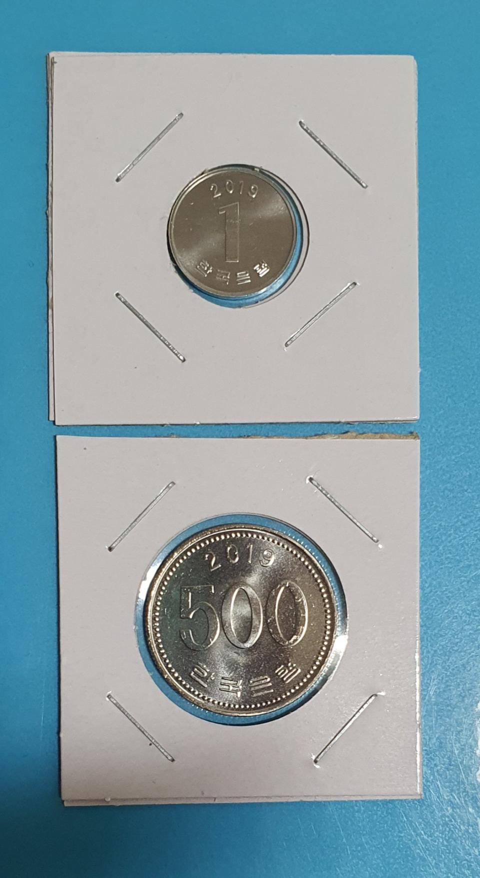 완전미사용 2019년 500원 주화 2019년 1원 주화