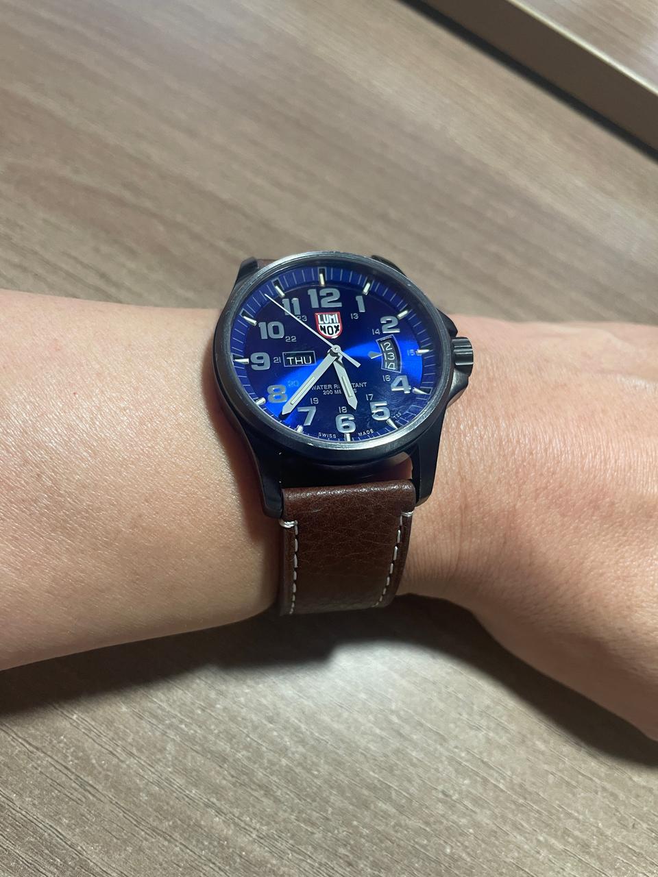 루미녹스 1820시리즈 시계(200m방수,42mm)