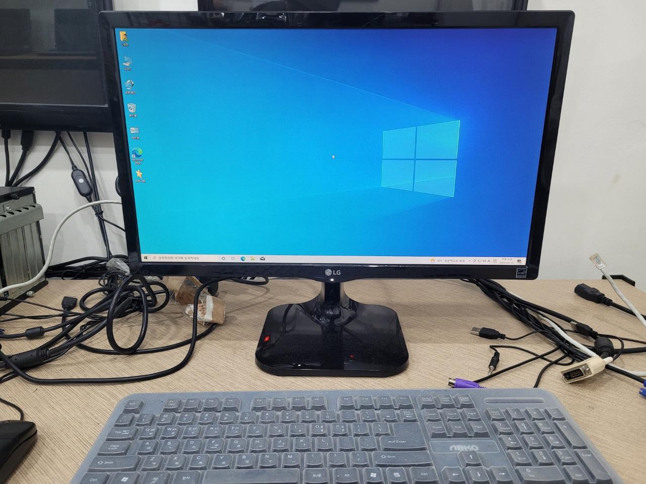 LG 22인치 모니터 (광주)