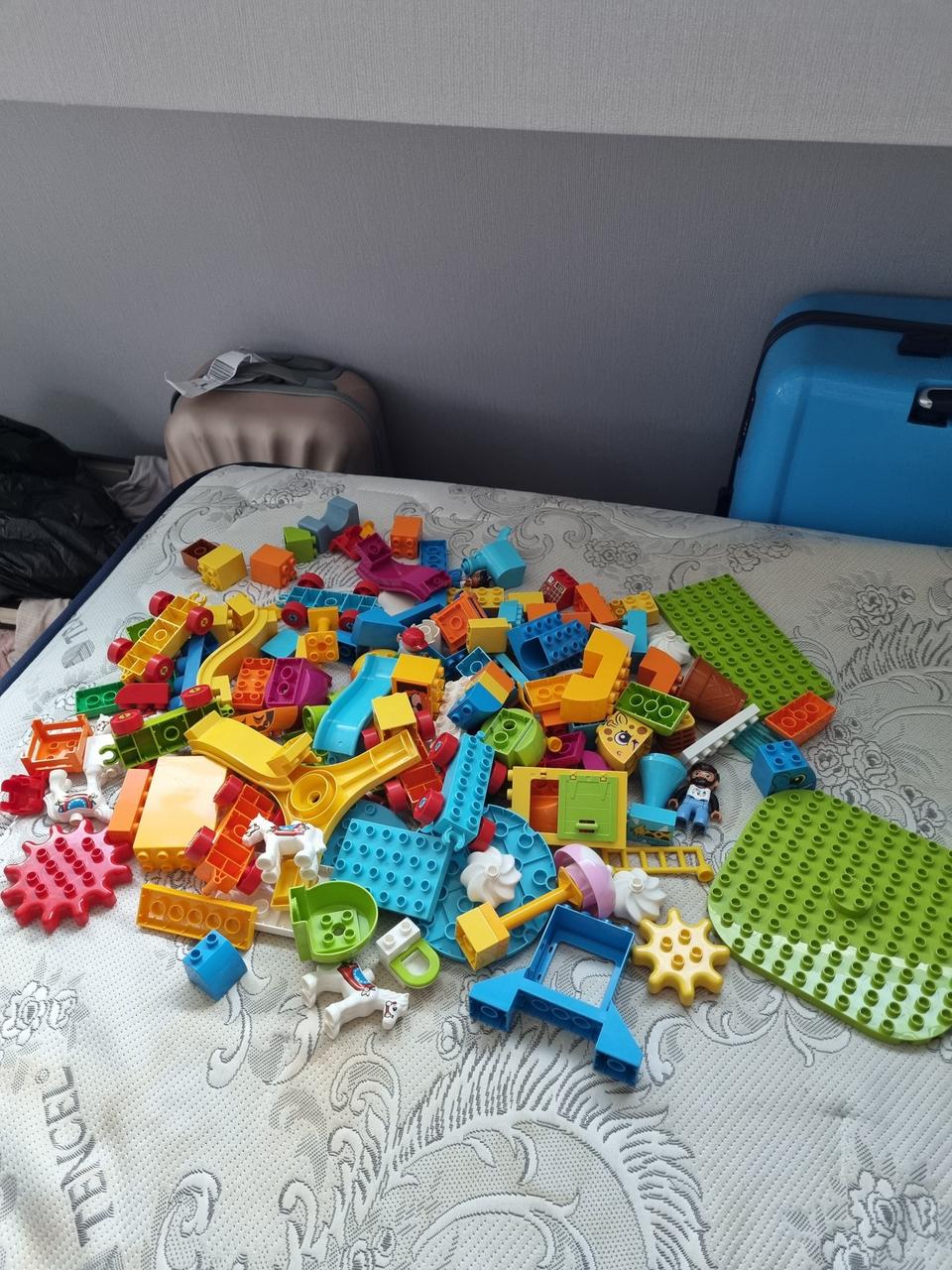 듀플로레고4만에 팝니다.