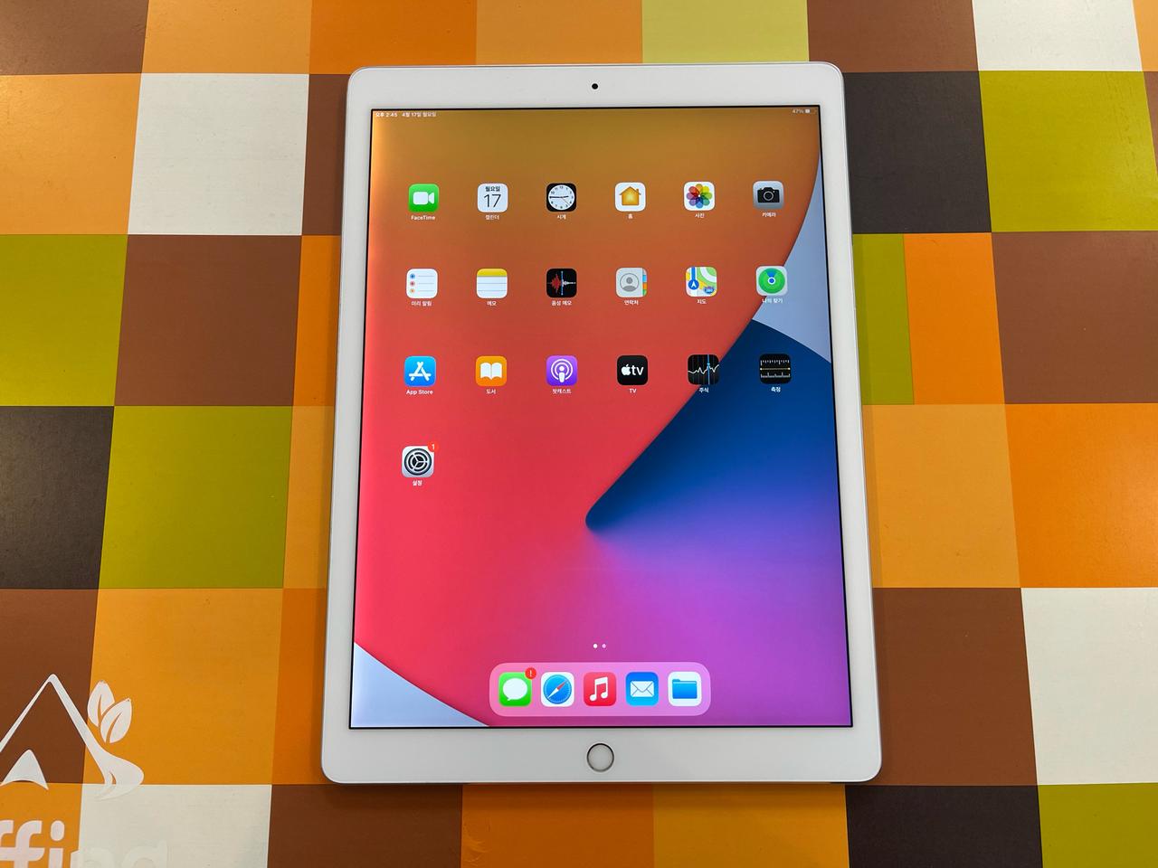 아이패드프로2세대 12.9인치 256기가 와이파이 단품