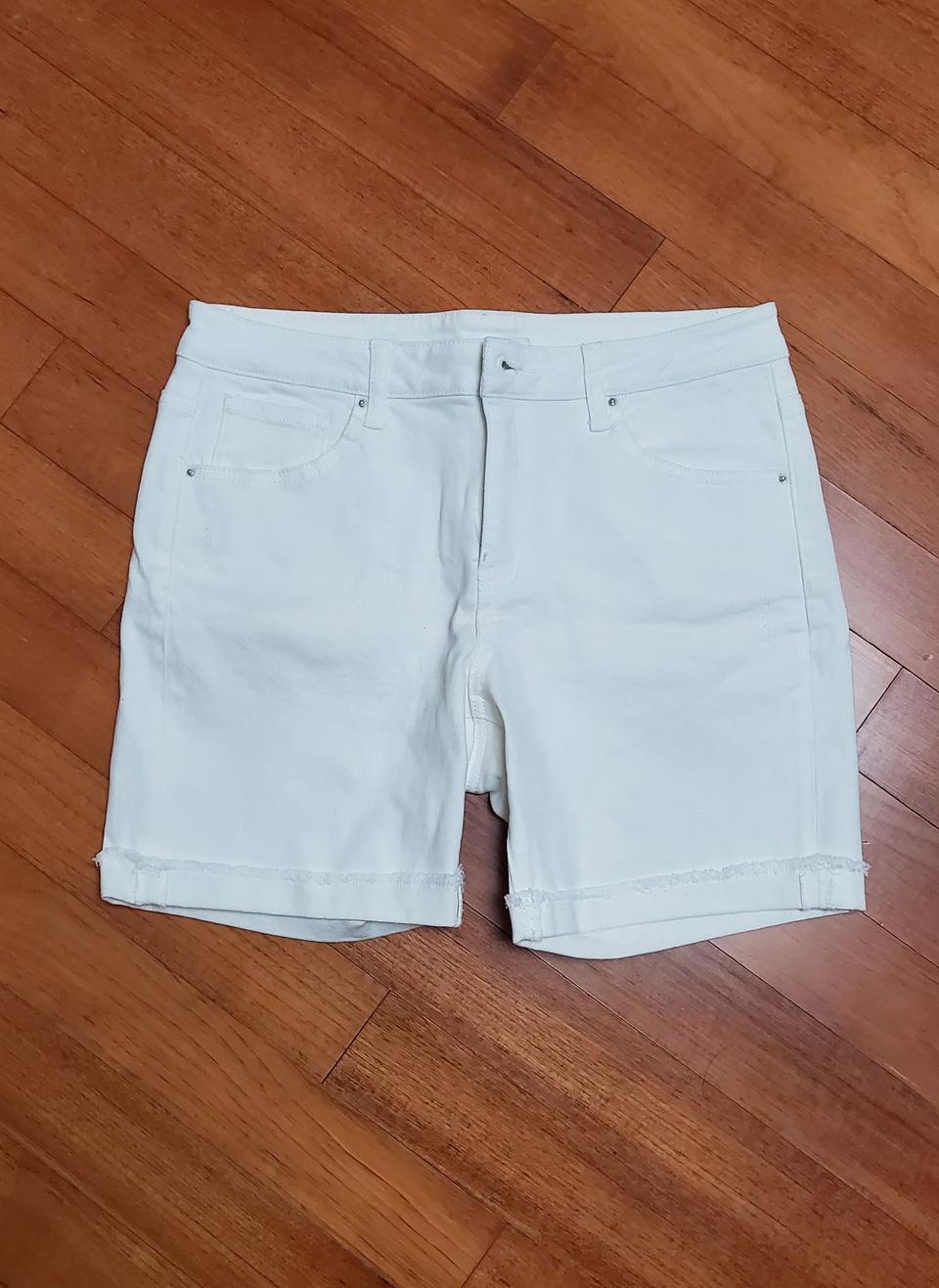 새제품 자주JAJU 반바지