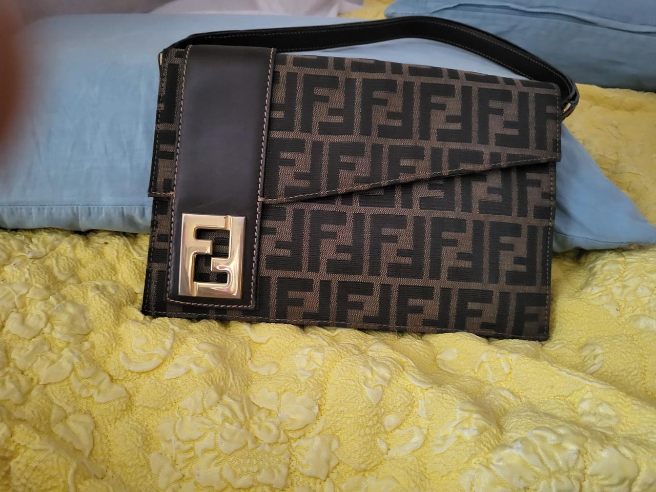 펜디 레어탬 세일!오늘만35