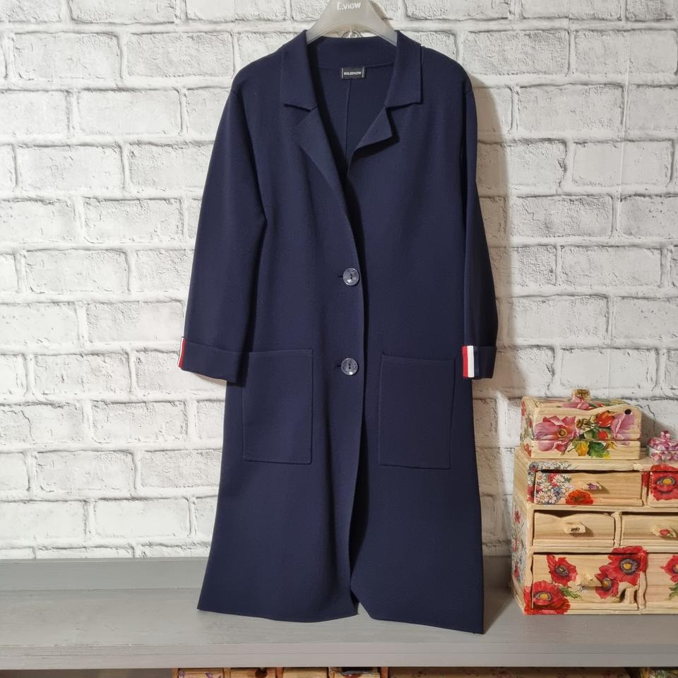 (새거) BILISNOW 카라 니트코트 프리