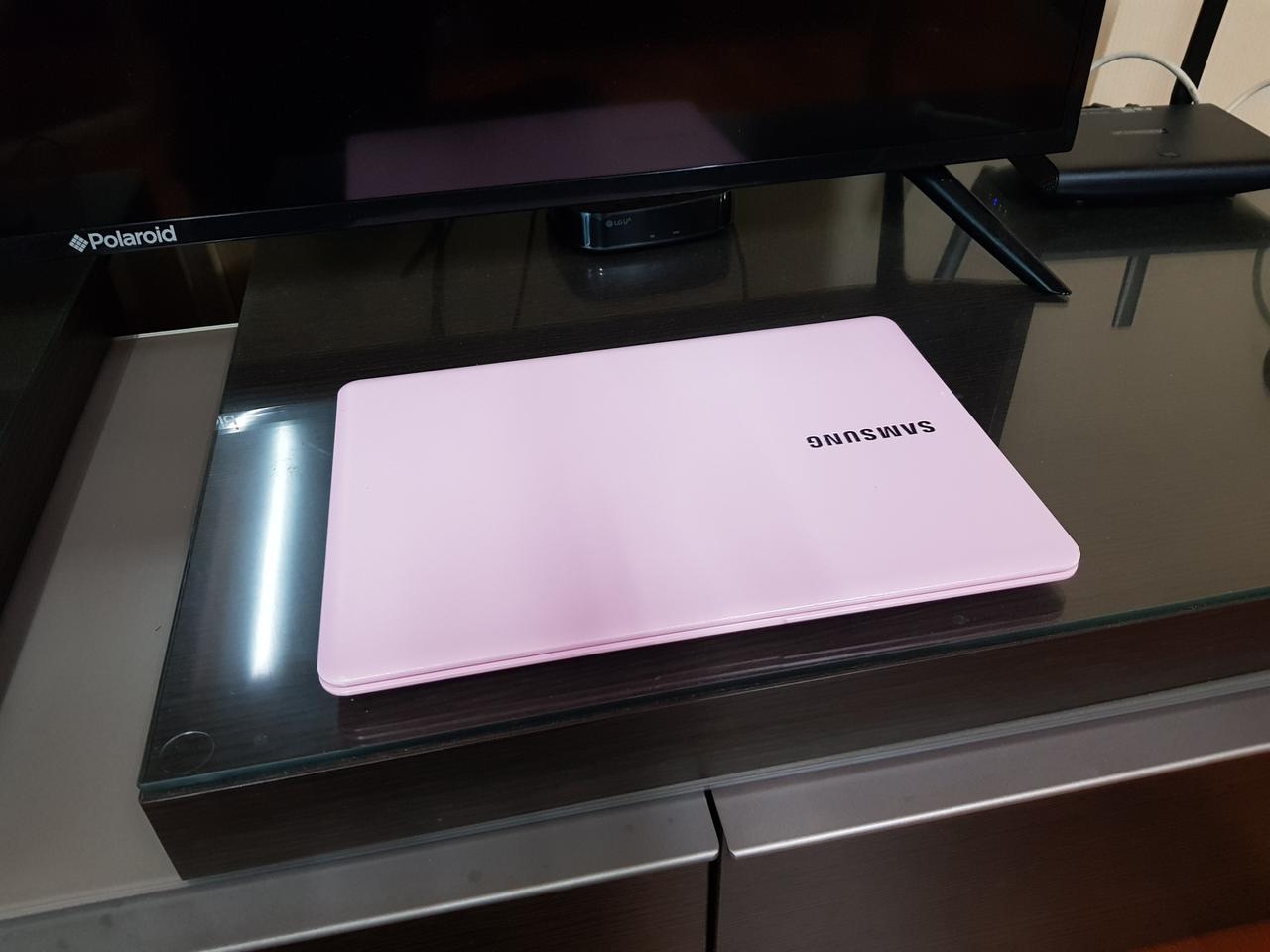 연핑크 삼성노트북9/깨끗하고 조용하고...