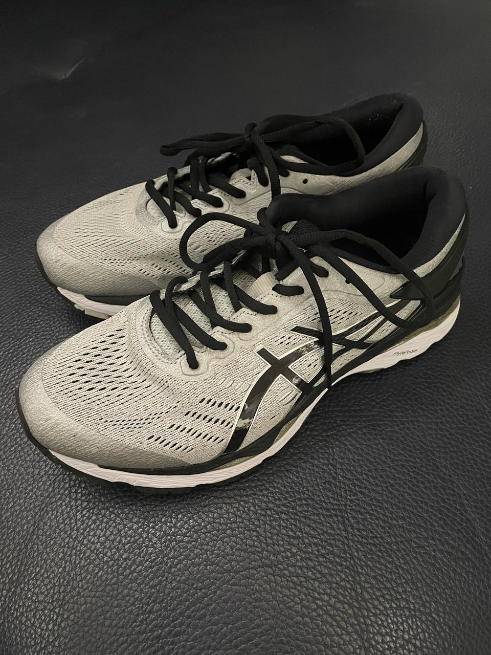 아식스 젤카야노24 실버그레이