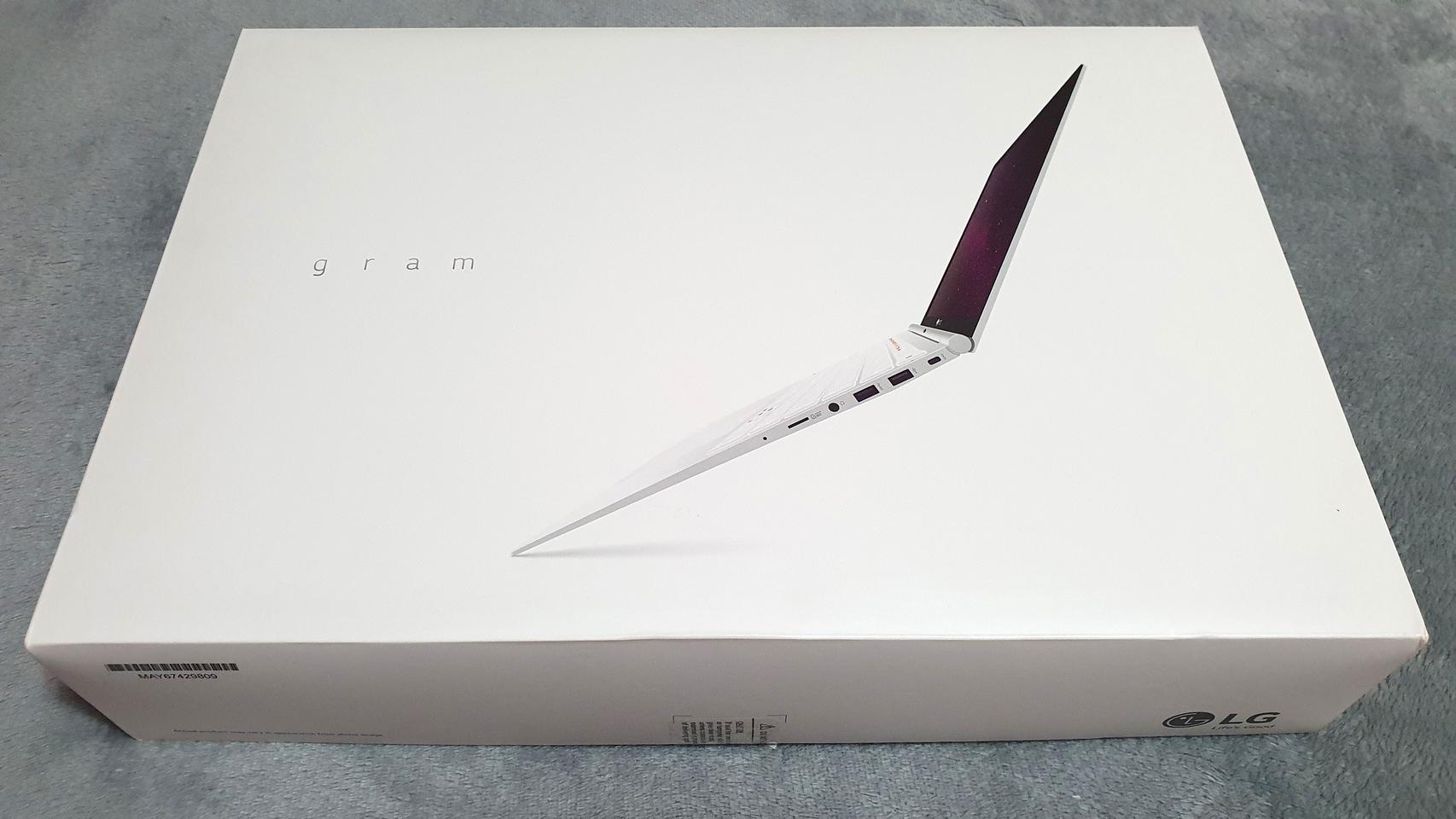 (배송비무료)풀박스 LG그램 판매합니다.