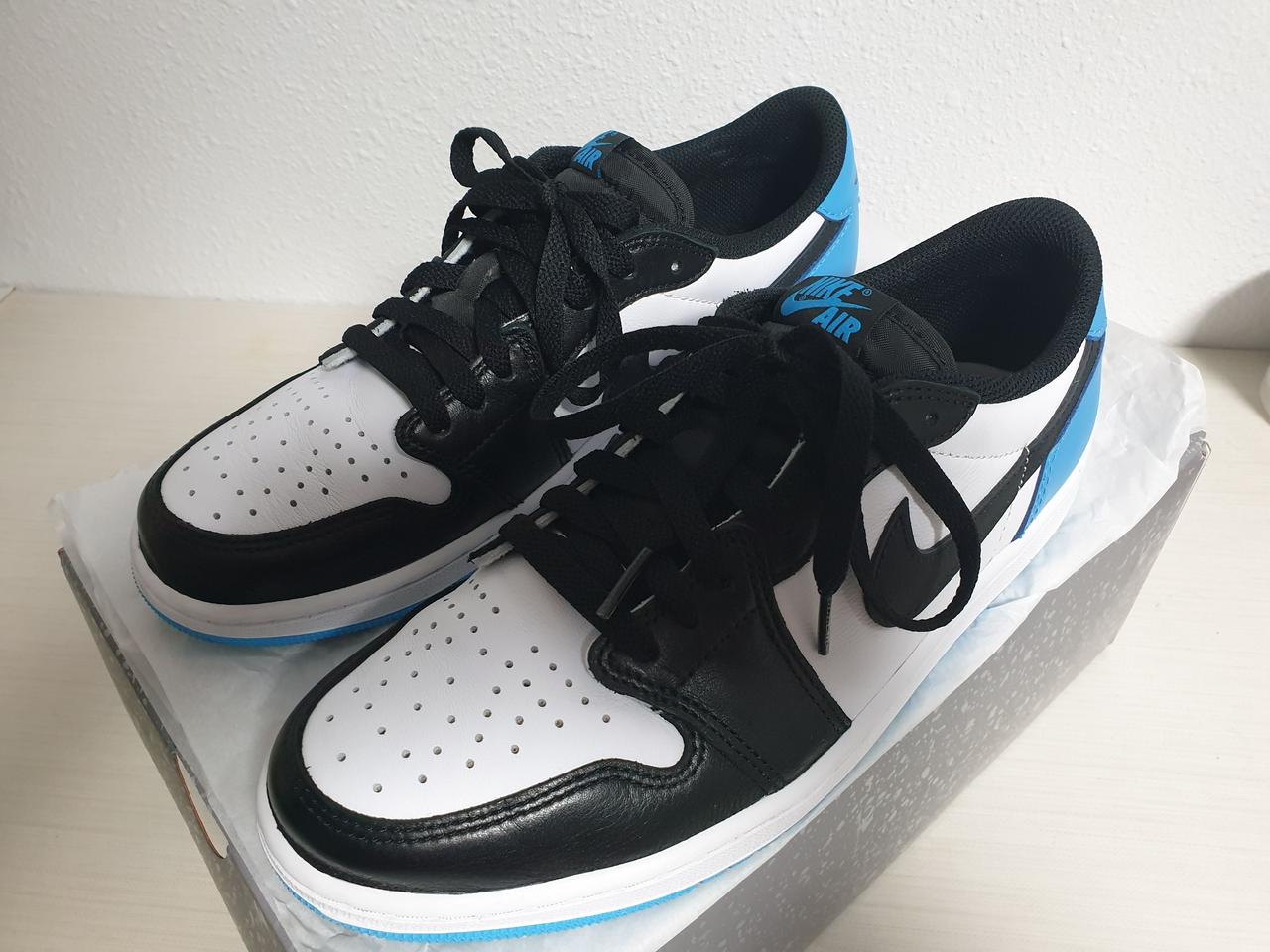 나이키 조던 1 레트로 og 로우 다크 파우더블루 270