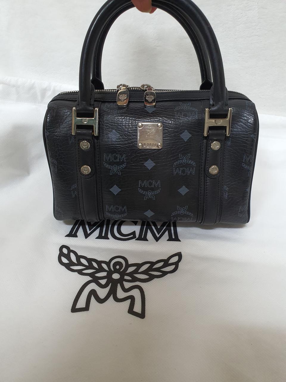 정품 mcm 블랙 비세토스 스몰백 세컨웨어(헬로마켓)