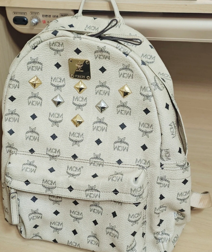 MCM 스타크 백팩