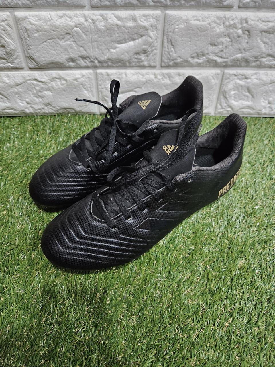 [아디다스] 265 사이즈 프레데터 19.4 FXG