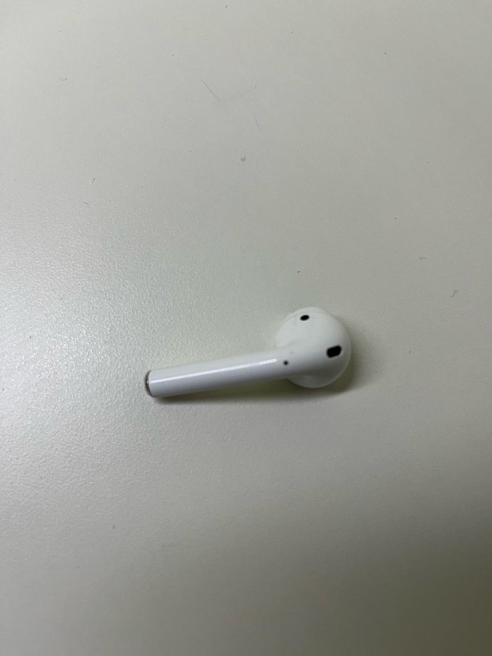 에어팟 1세대 왼쪽