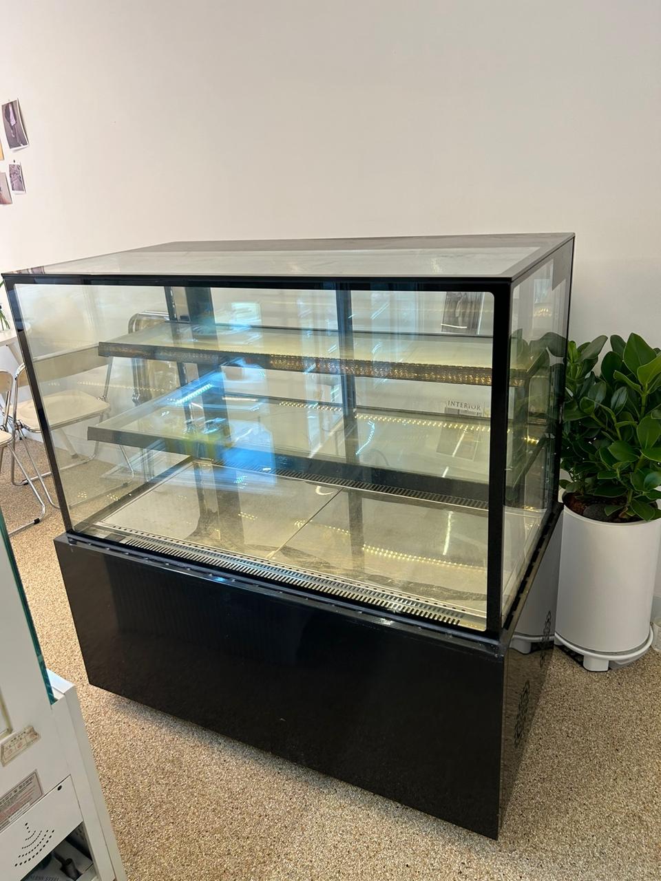 제과쇼케이스 1200x650x1200 팝니다