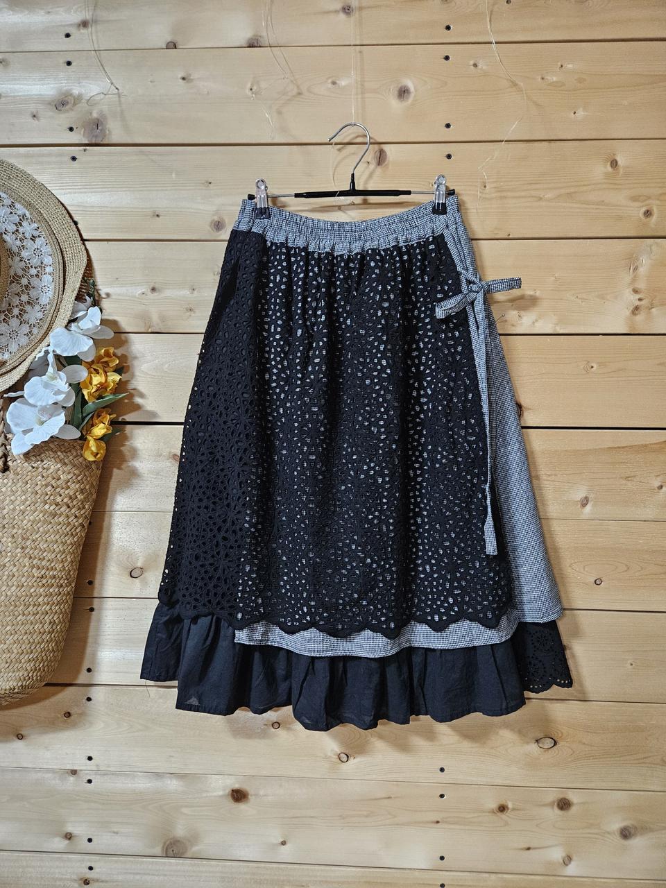 ♥새상품. 3중레이스배색치마