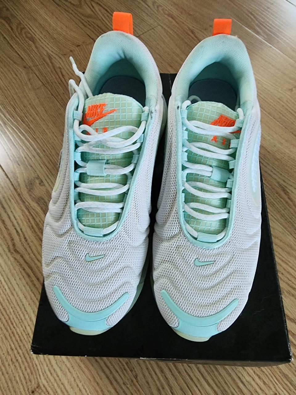 여자 나이키운동화