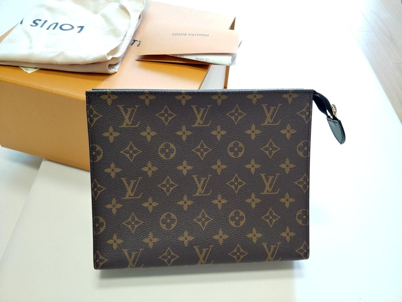 새상품 루이비통 포쉐트 토일렛 NM 모노그램 클러치백 M46037