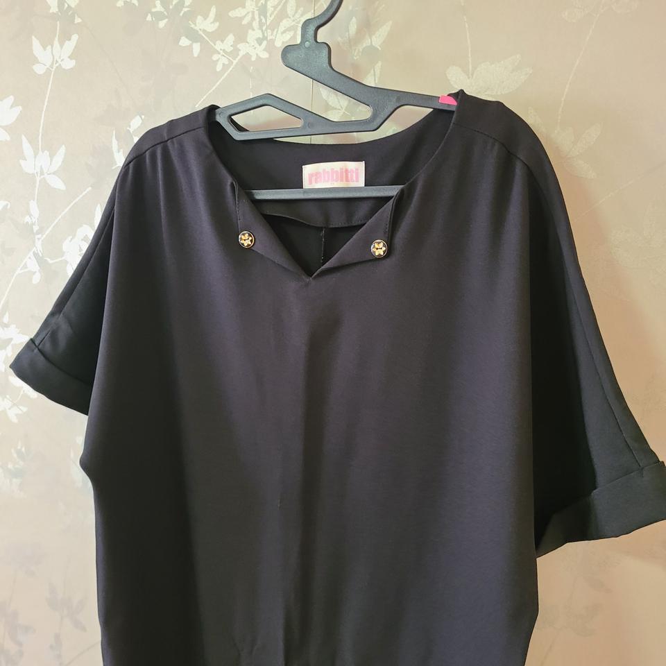 엘레강스한  골드버튼 포인트  원피스