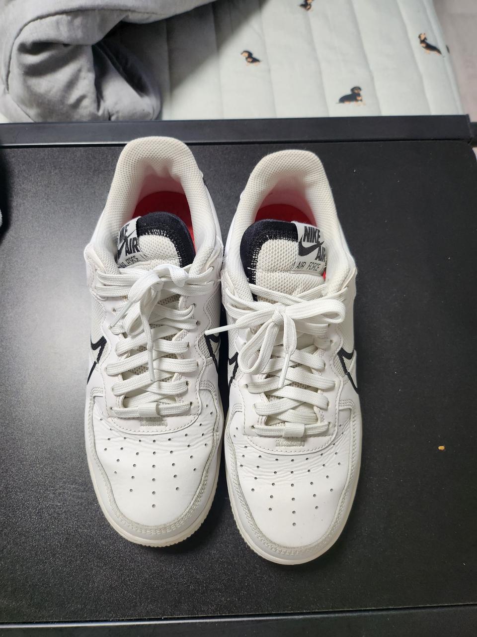 정품 나이키 에어 포스 1 로우 리액트 화이트 블랙 레드