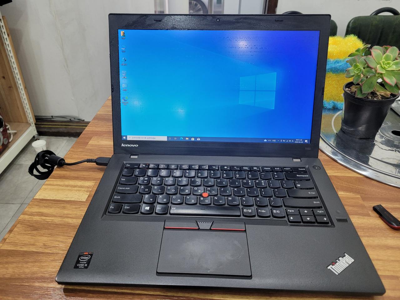 레노버 RAM8G i5 노트북 팝니다