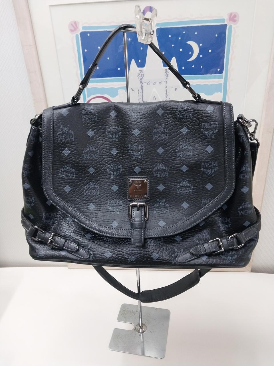 엠시엠도트겸숄드백