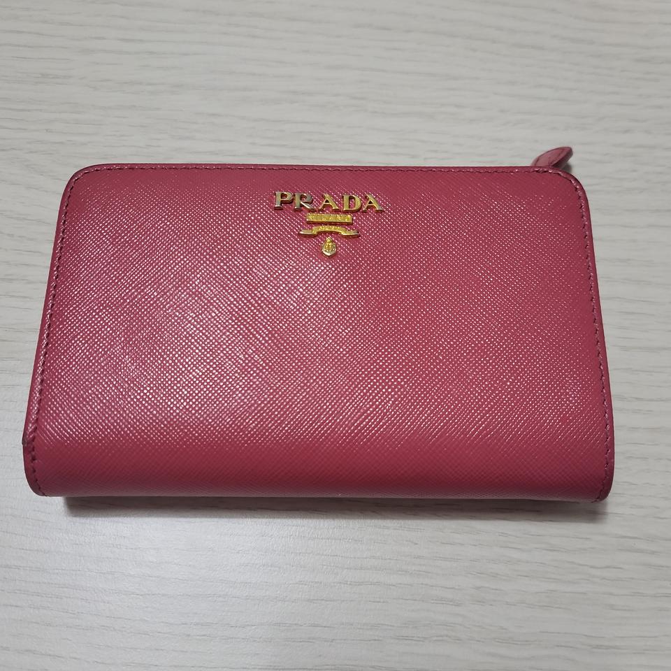 프라다 사피아노 반지갑 중지갑