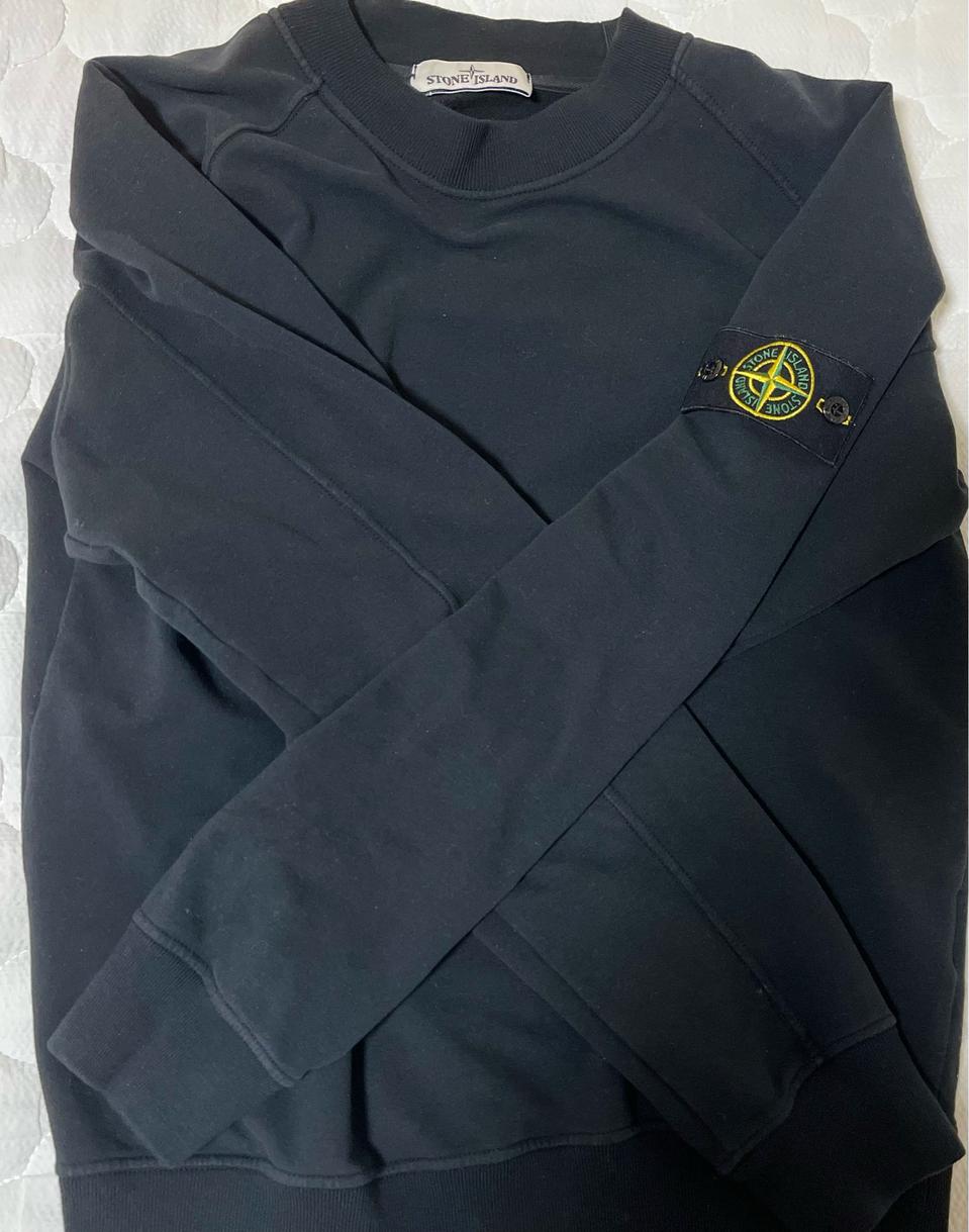 스톤아일랜드 맨투맨