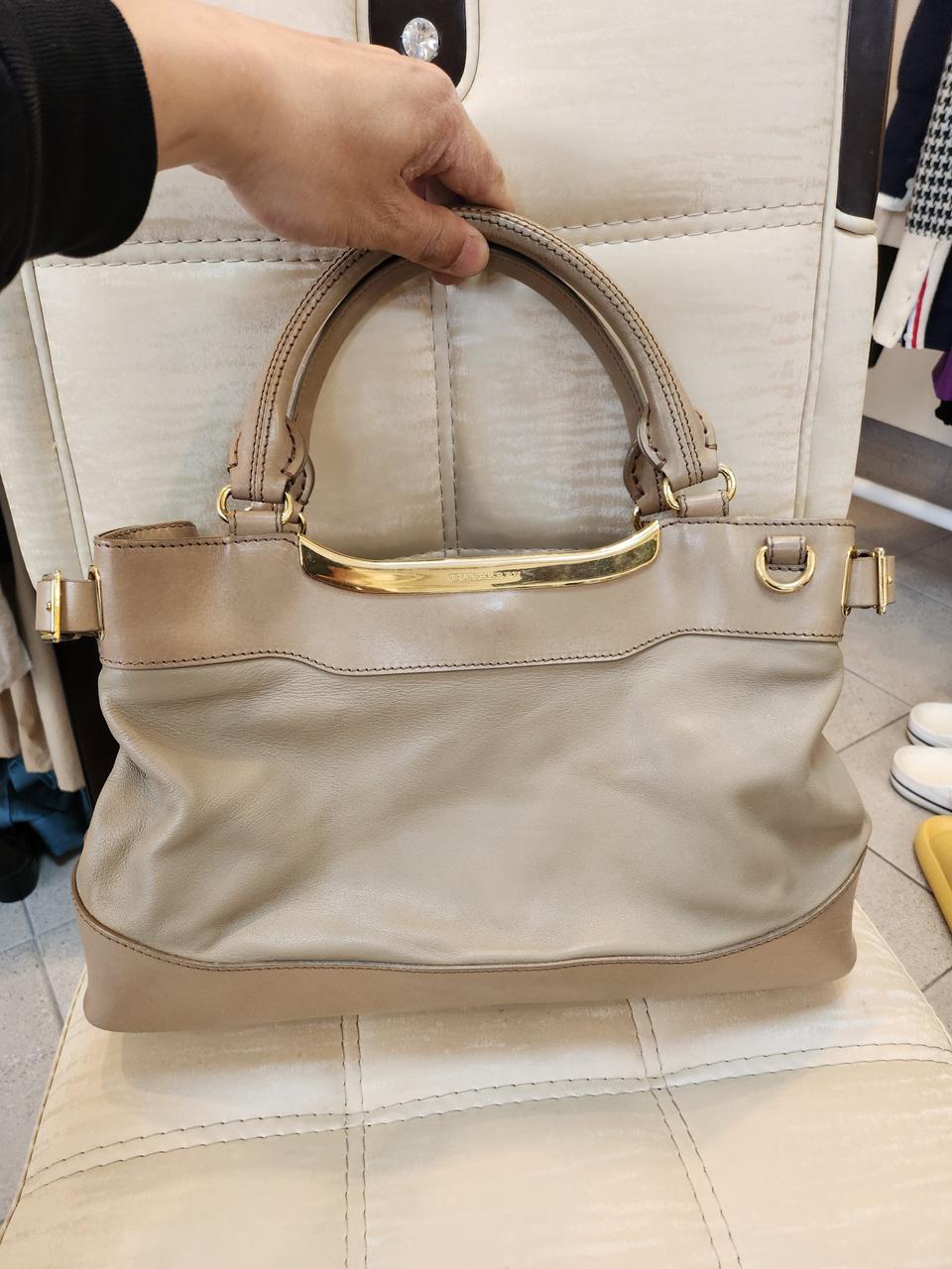 정품 버버리 가방 토트백 가로35