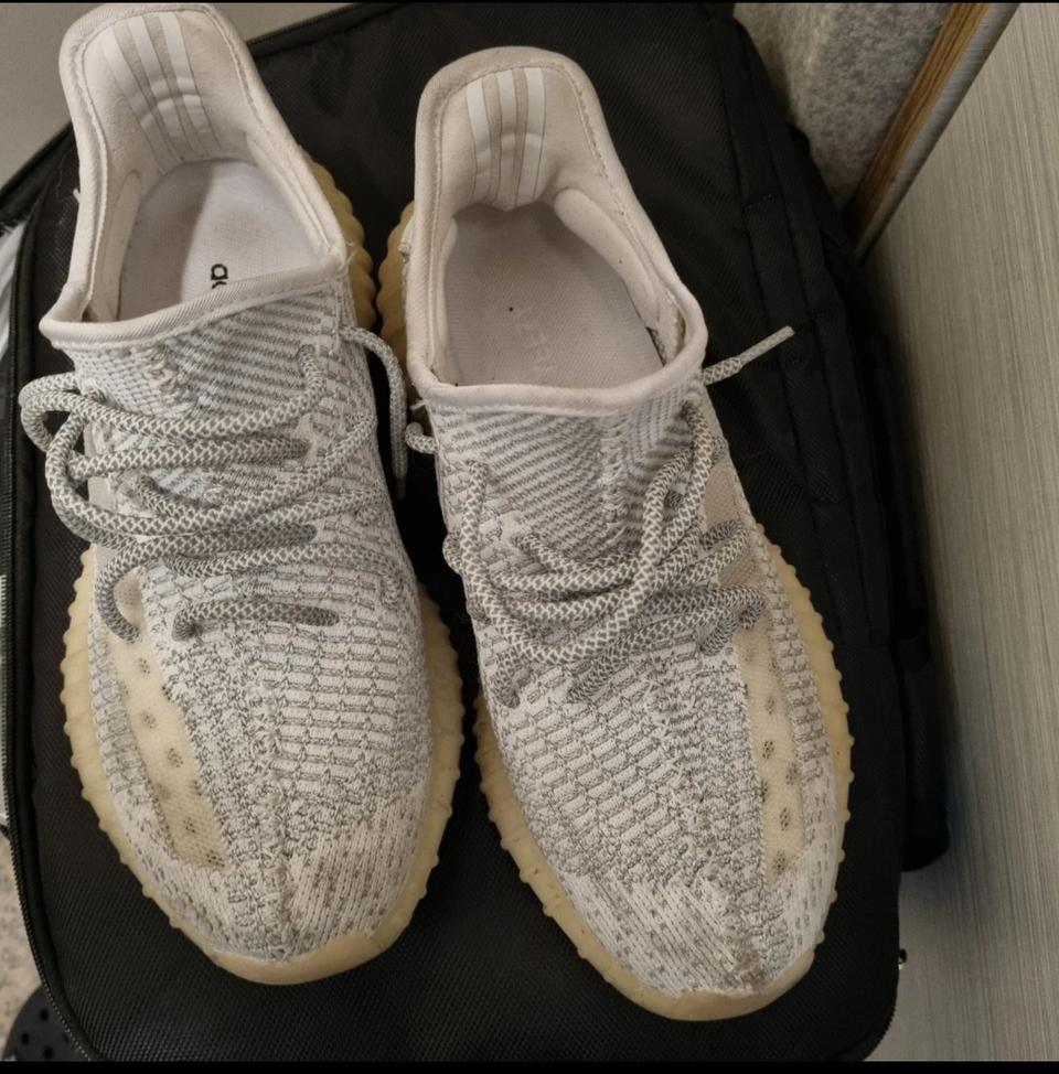 이지부스트 화이트 260