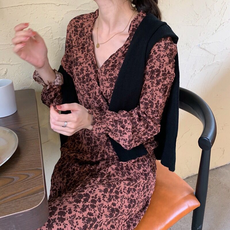 (새옷) 44-66반 와인 맥시 플라워 브이넥 주름 롱원피스