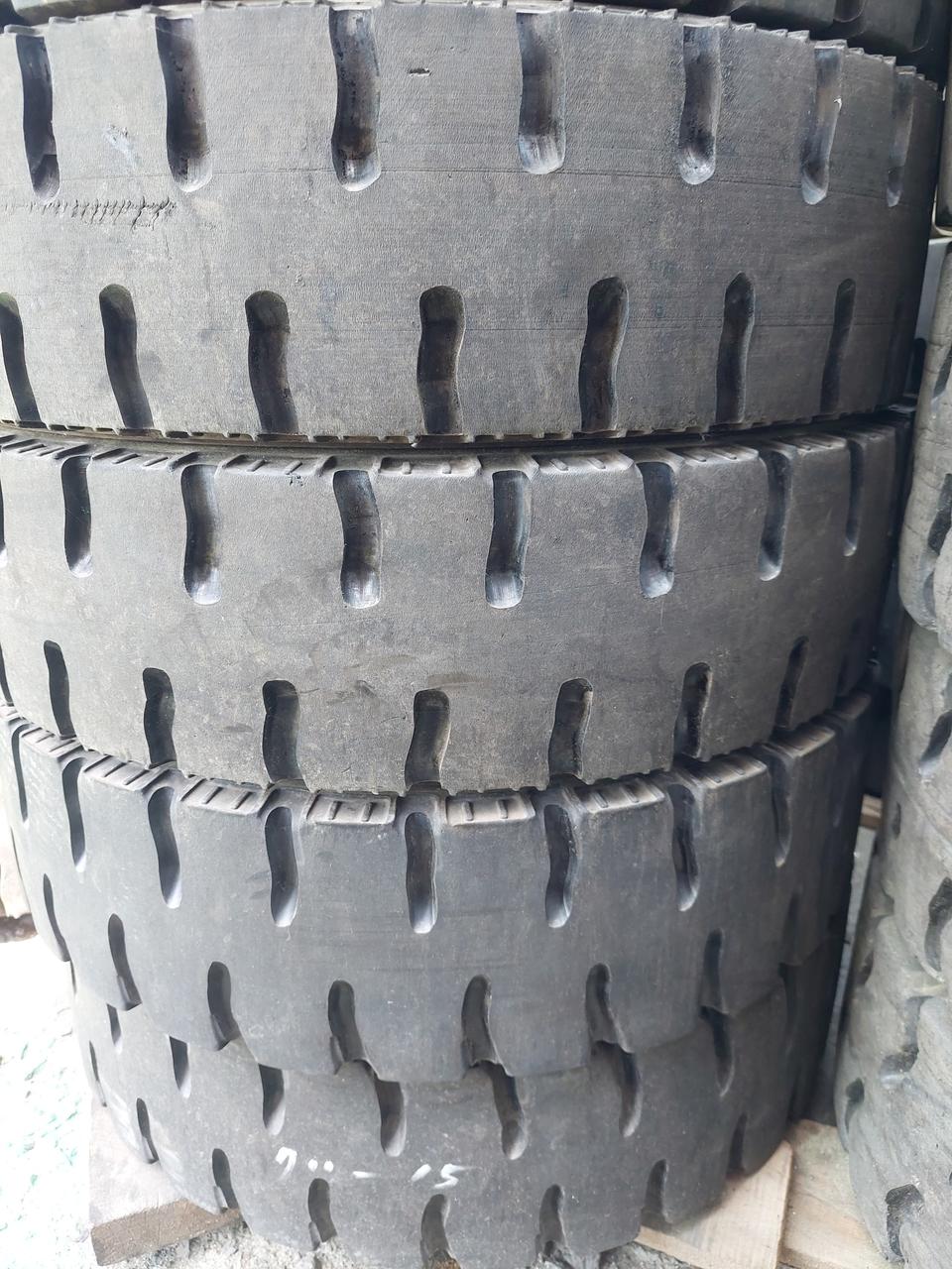 지게차 중고 통타이어 700-15 팝니다