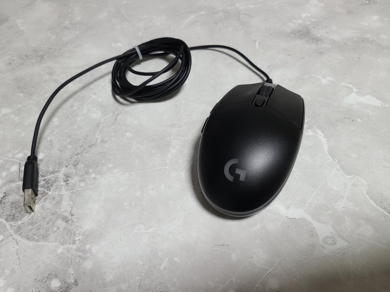 로지텍 g102 게이밍 마우스