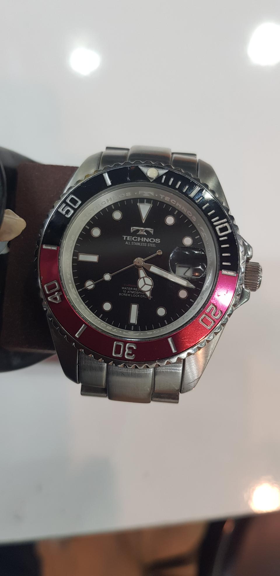 테크노스 다이버 시계