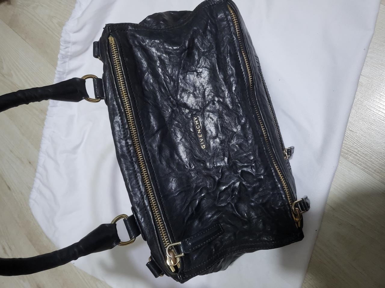 지방시 판도라백 미듐 금장