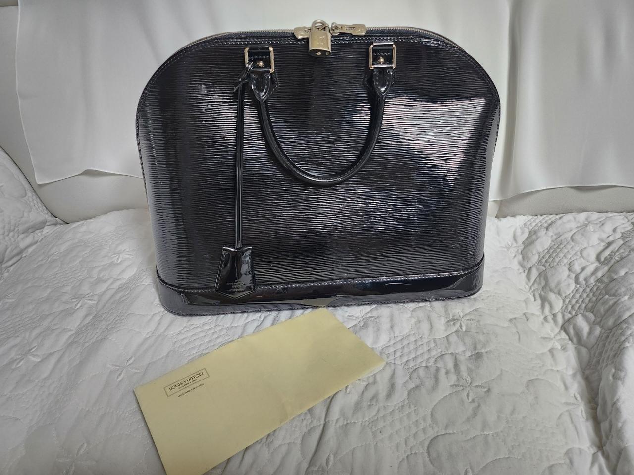 (정품)루이비통 에삐 알마 MM