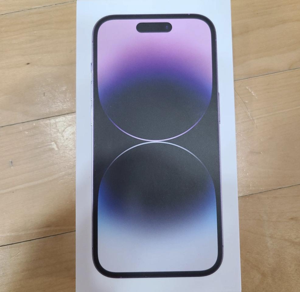 미개봉 아이폰14프로 256기가 퍼플 팝니다