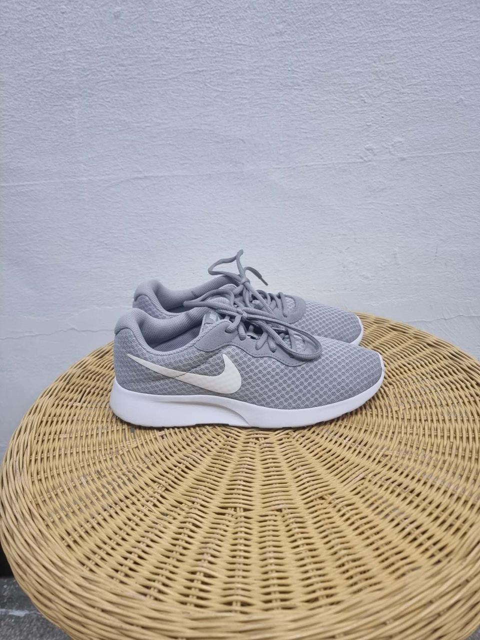 나이키 운동화 사이즈250 상태좋아요 X1-367