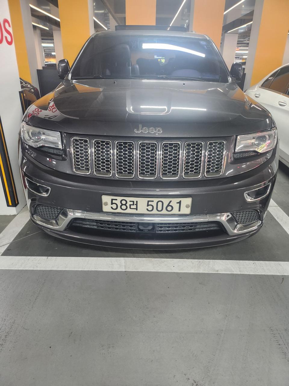 지프 그랜드 체로키 [WK2] 3.6 V6 4WD