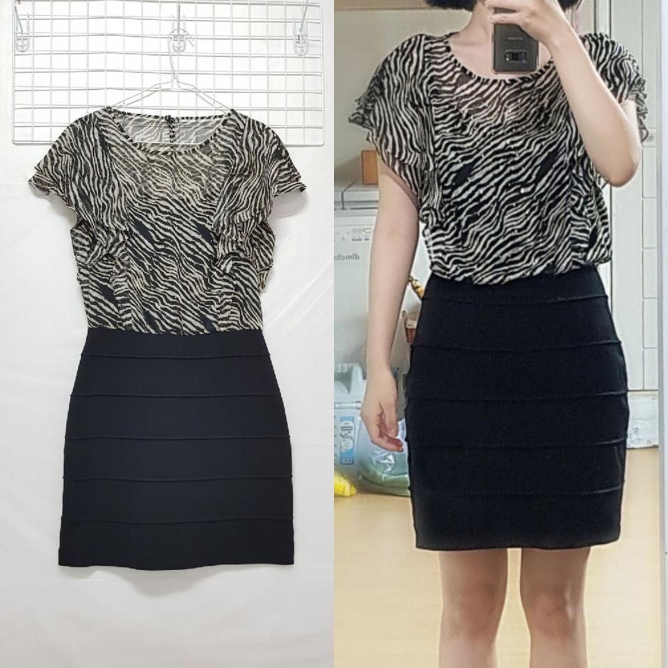 블루페페 여름 민소매 캡소매 지브라 큐빅 배색 미디 원피스 M 55~66