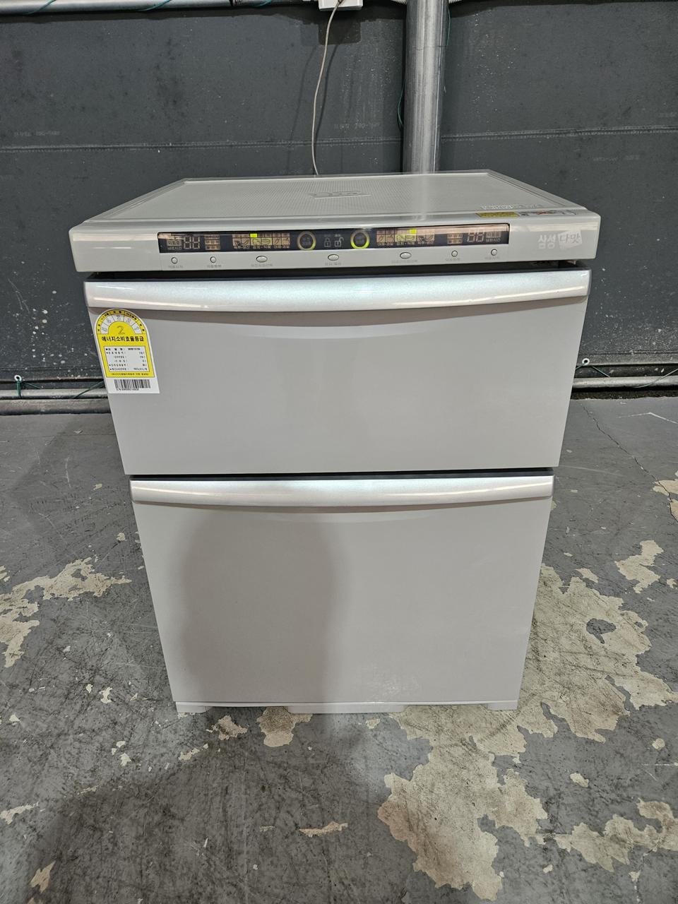 삼성 110리터 서랍형 김치냉장고 판매합니다