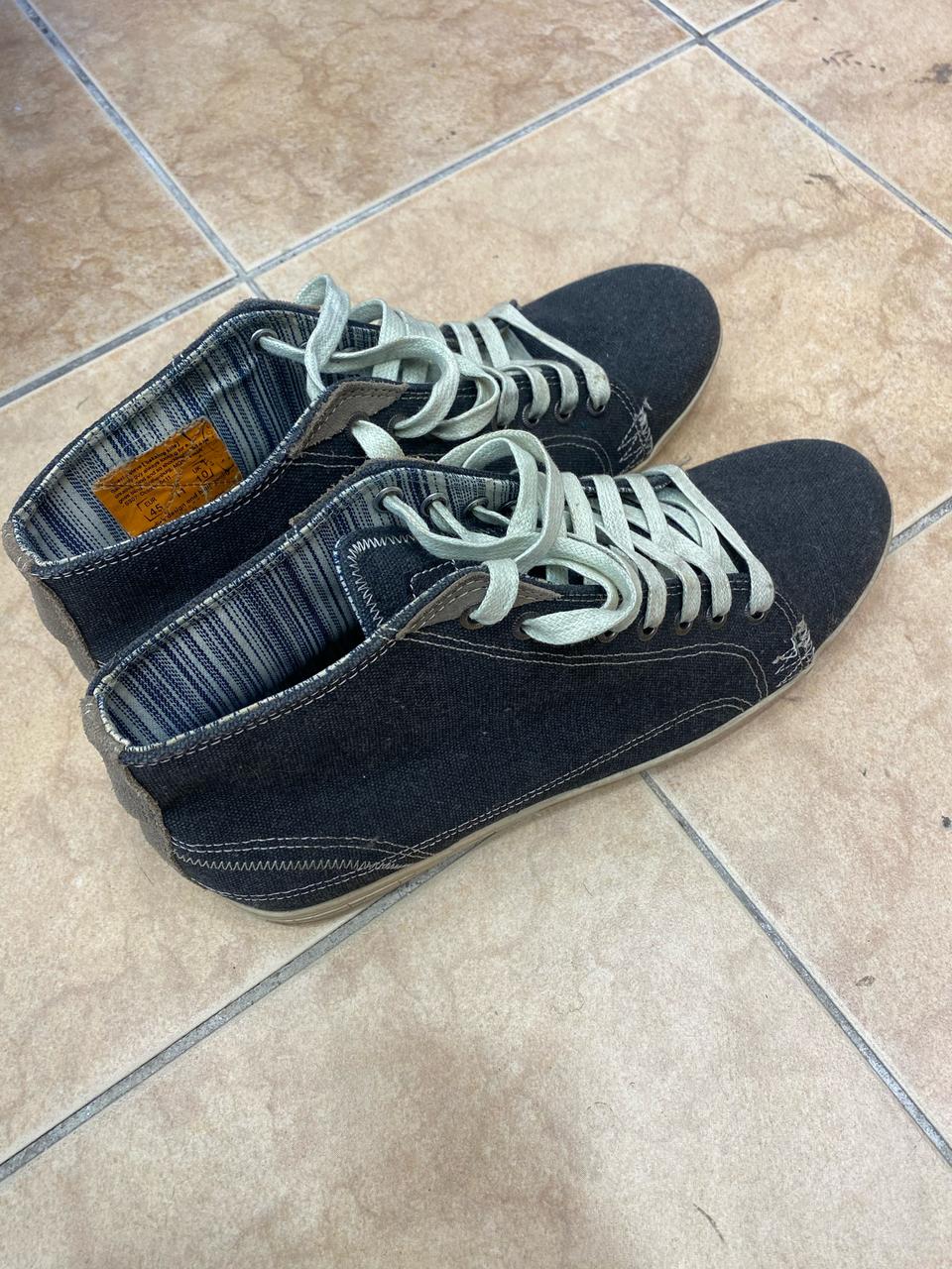 스니키스티브 스니커즈