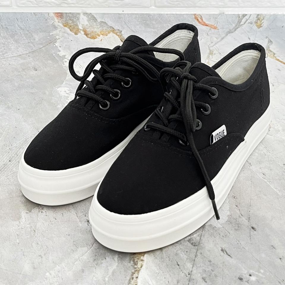 [235] 여자 블랙 스니커즈 신발