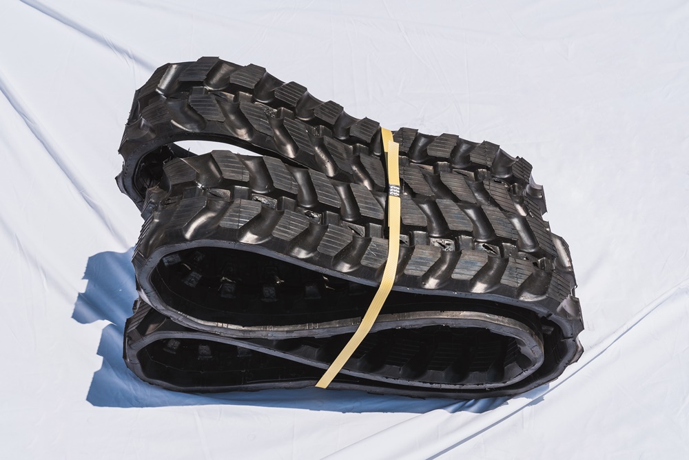 신품 고무트랙 온라인최저가 보장 판매중!