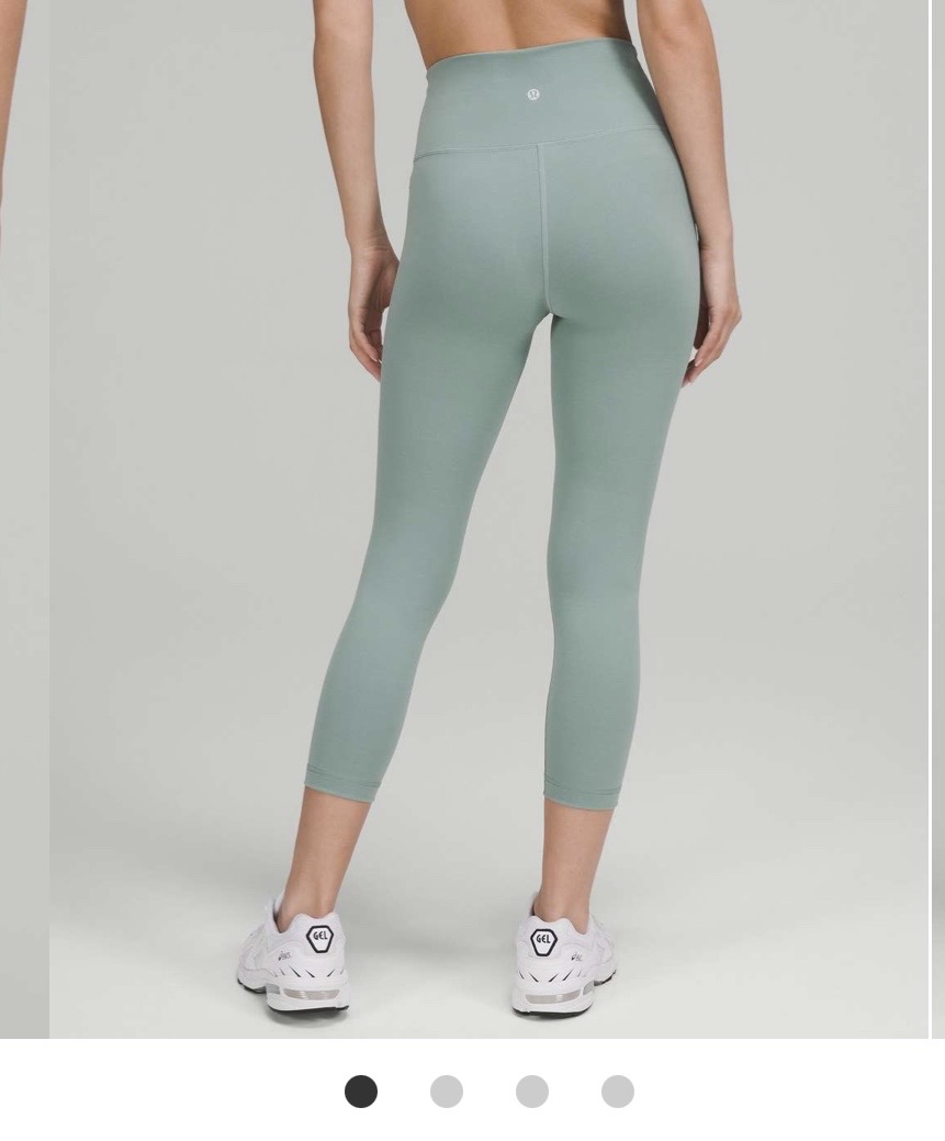 룰루레몬 원더 트레인 하이 라이즈 크롭 21”(사이즈4)