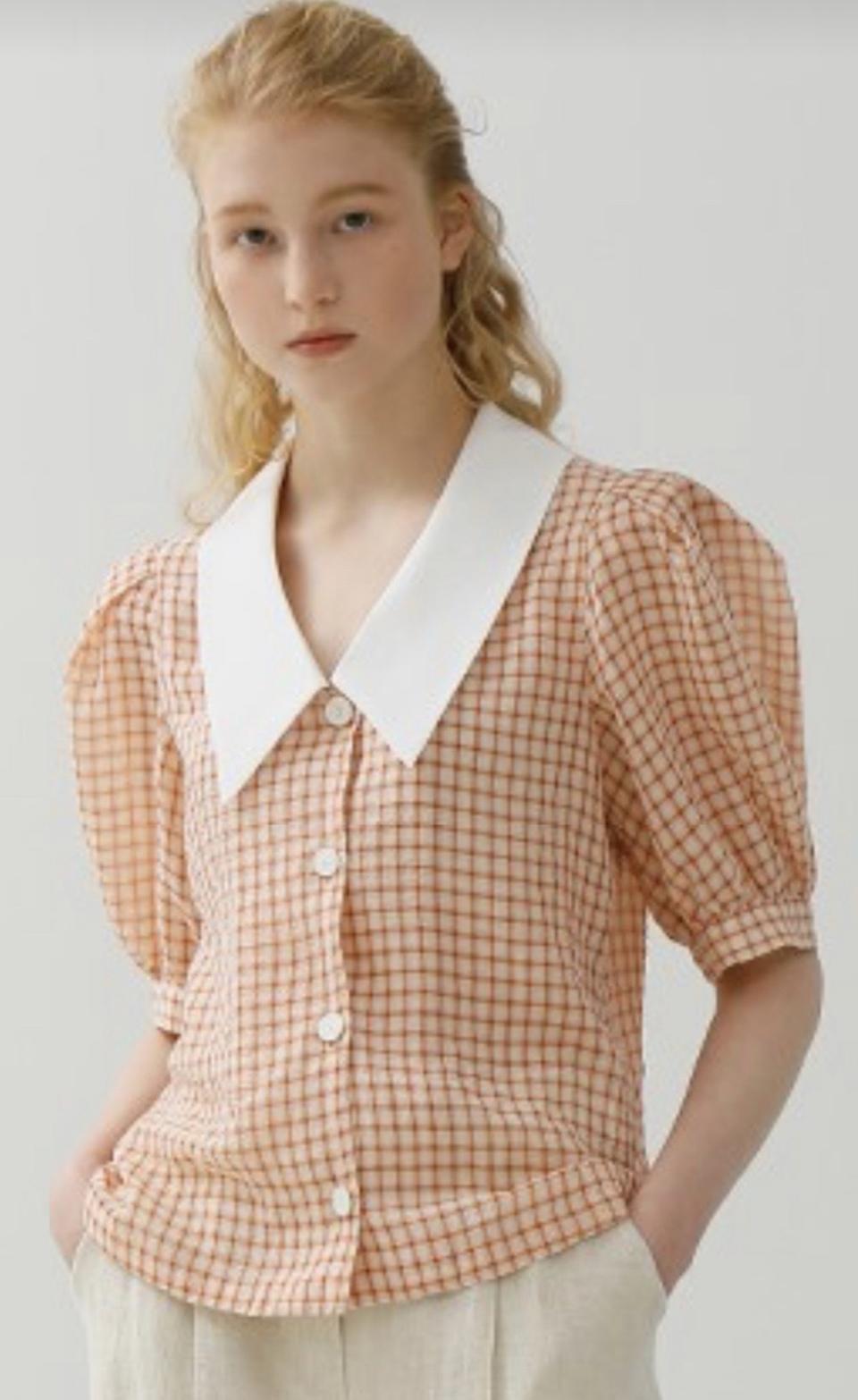 어몽 체크 퍼프 블라우스 s