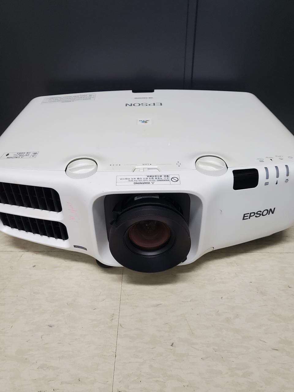 중고빔프로젝터 엡손 6500안시 프로젝터 hd